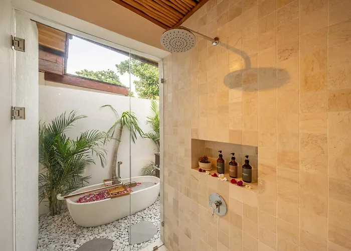 Nalu Uluwatu, Stunning 1 Bedroom Private Pool Villa